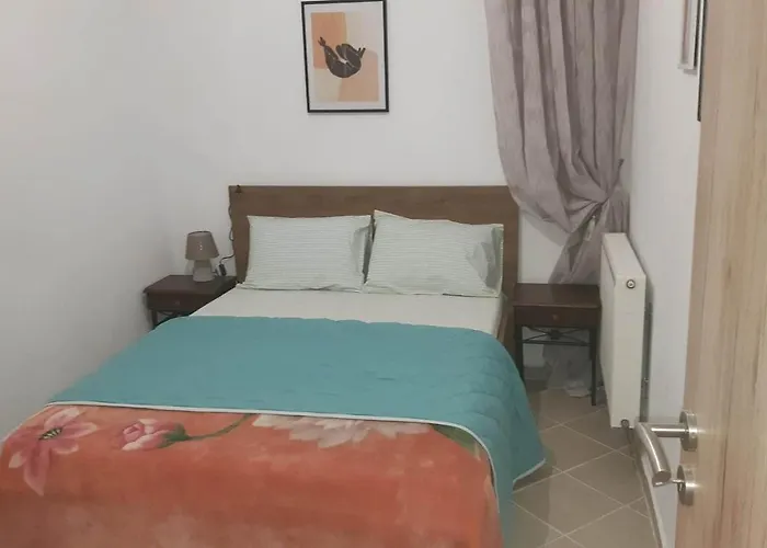 Villa Maria Aβδέλλα *