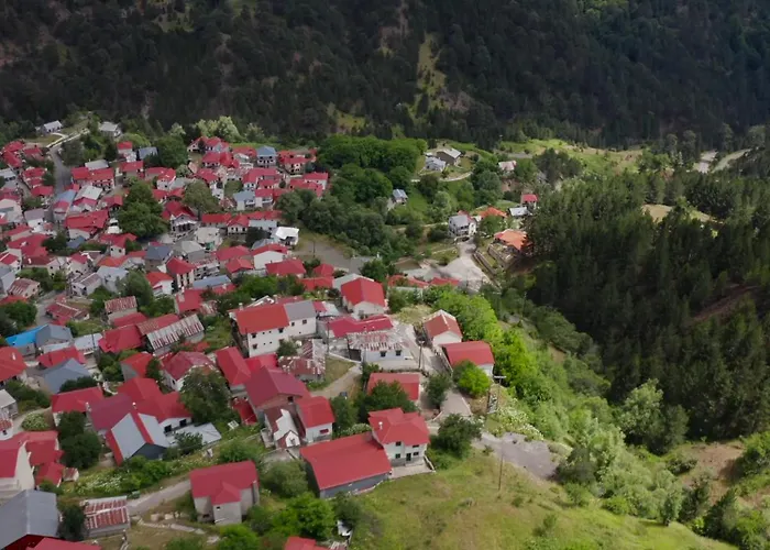 Villa Maria Aβδέλλα *