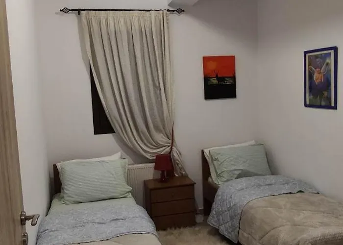 Vila Villa Maria Aβδέλλα *